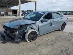 Vehiculos salvage en venta de Copart West Palm Beach, FL: 2022 Hyundai Elantra SEL