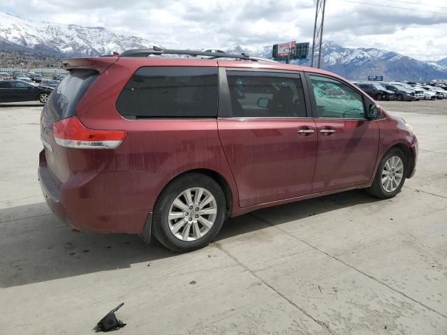 2011 Toyota Sienna XLE