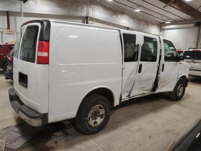 2013 Chevrolet Express G2500