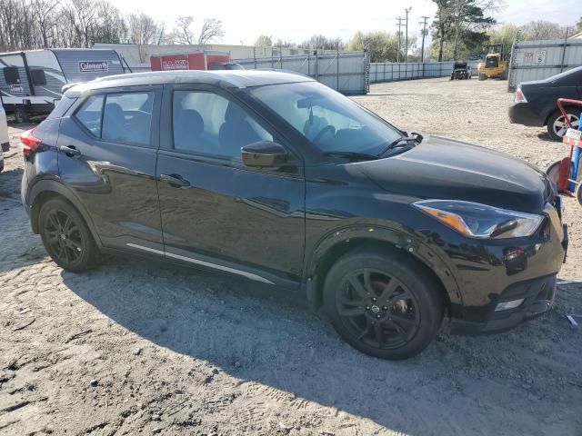 2020 Nissan Kicks SR