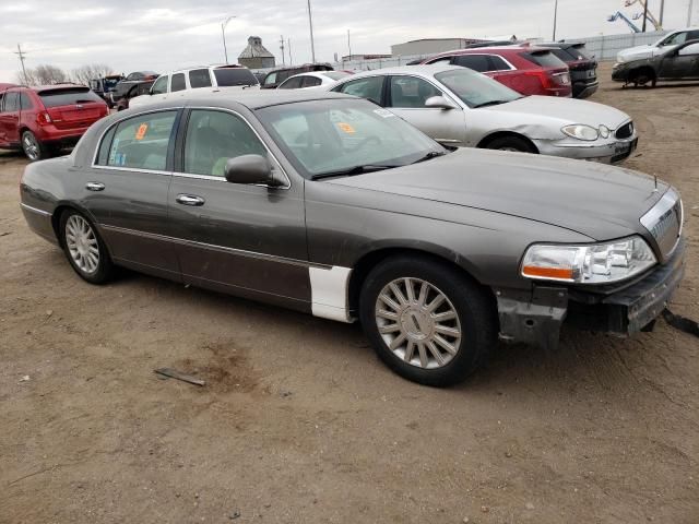 2003 Lincoln Town Car Executive