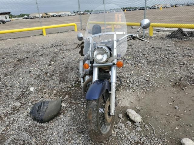 2002 Honda VT750 CDD