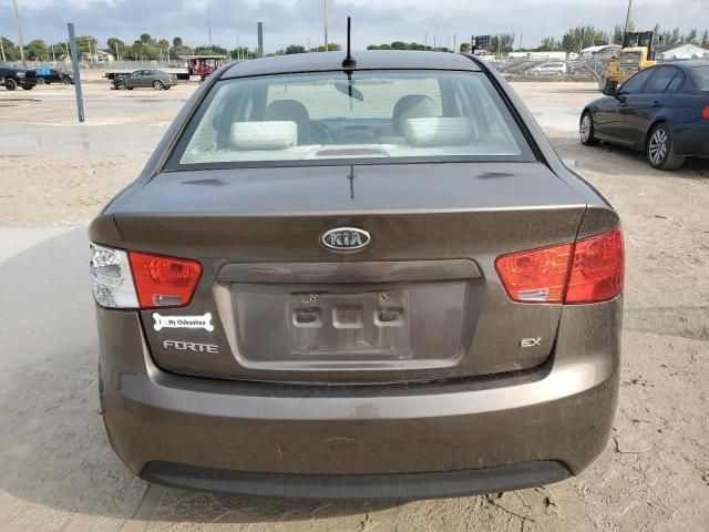 2013 KIA Forte EX