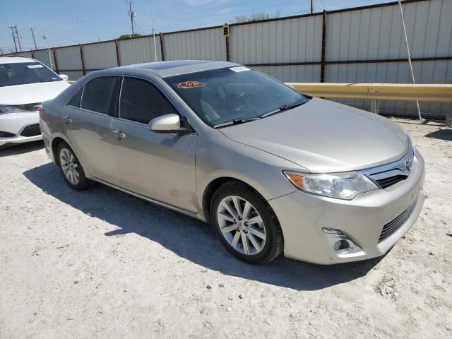 2014 Toyota Camry Hybrid