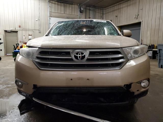 2013 Toyota Highlander Base