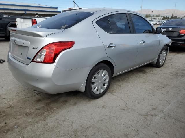 2013 Nissan Versa S