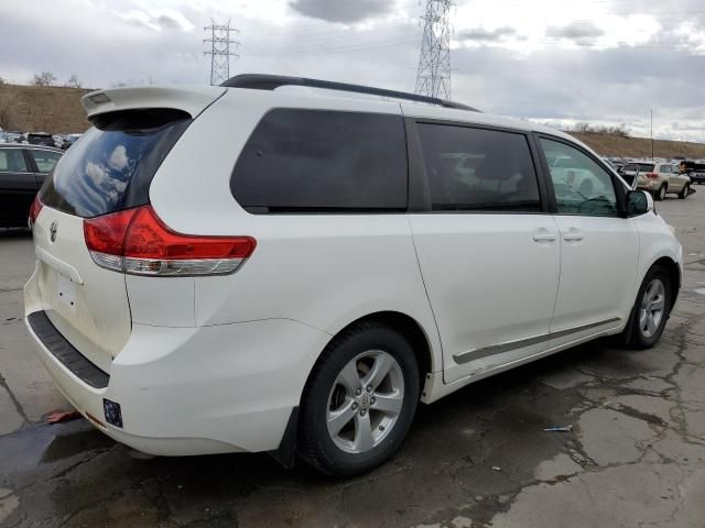 2012 Toyota Sienna LE