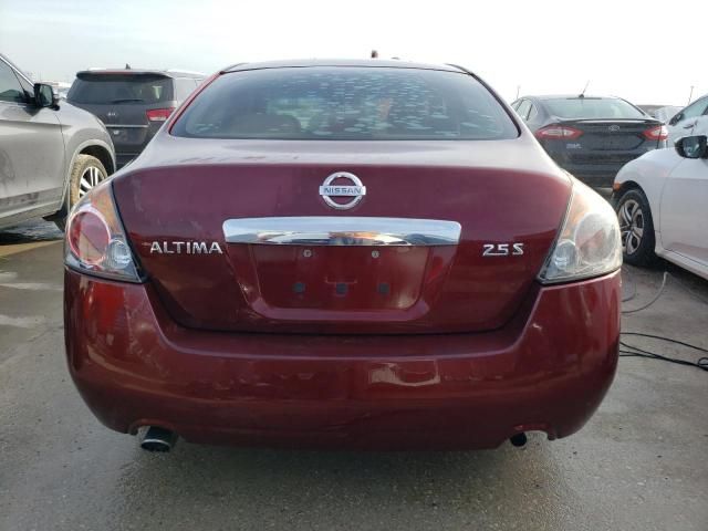 2010 Nissan Altima Base