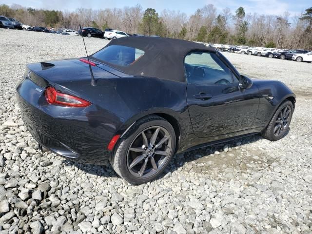 2016 Mazda MX-5 Miata Grand Touring