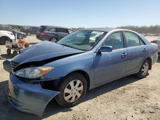 2004 Toyota Camry LE