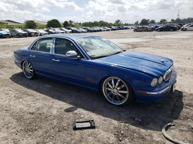 2004 Jaguar XJ8