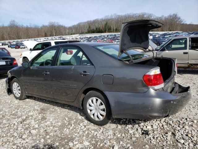 2005 Toyota Camry LE