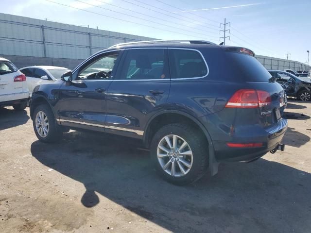 2014 Volkswagen Touareg V6