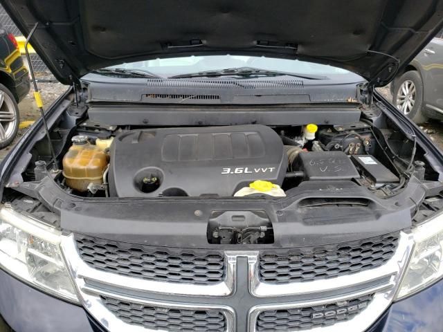 2011 Dodge Journey LUX