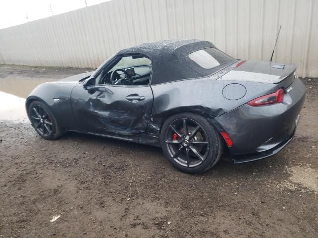 2016 Mazda MX-5 Miata Club