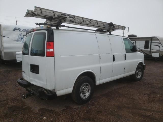 2022 Chevrolet Express G2500