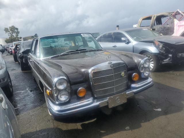 1972 Mercedes-Benz 280 SEL