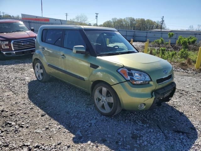 2011 KIA Soul +