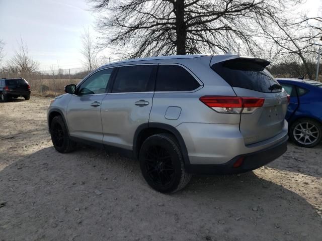 2019 Toyota Highlander SE