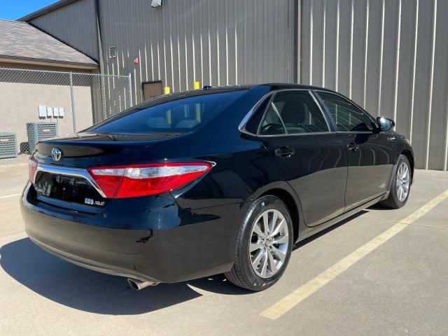 2017 Toyota Camry Hybrid