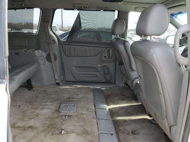 2005 Toyota Sienna XLE