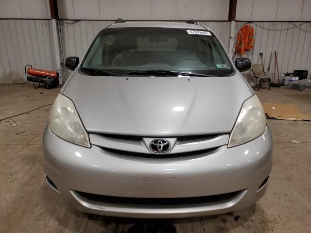 2008 Toyota Sienna CE