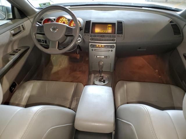 2004 Nissan Maxima SE