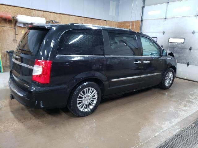 2015 Chrysler Town & Country Limited