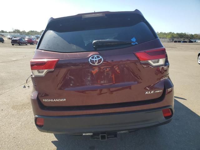 2019 Toyota Highlander SE