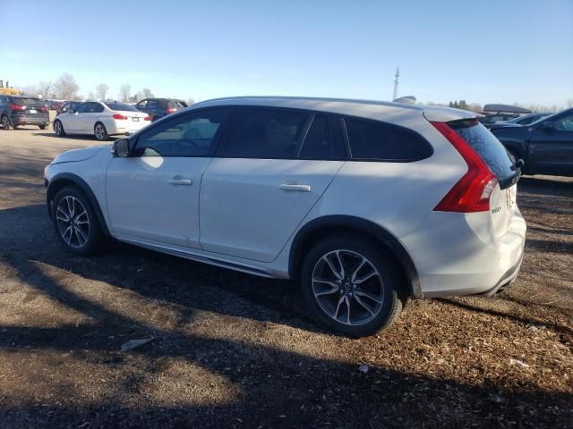 2015 Volvo V60 Cross Country PREMIER+