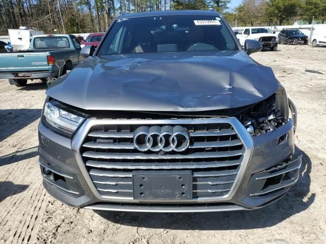 2018 Audi Q7 Prestige