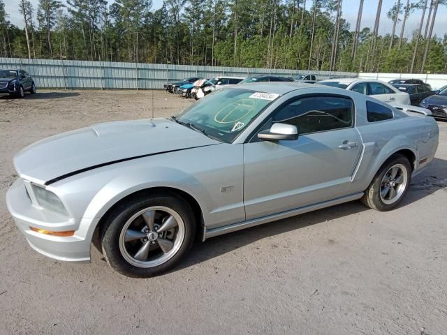 2005 Ford Mustang GT