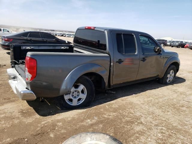 2005 Nissan Frontier Crew Cab LE