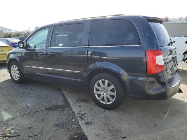 2013 Chrysler Town & Country Touring