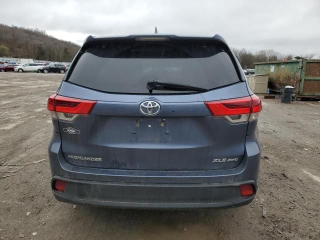 2019 Toyota Highlander SE