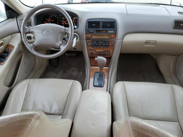 2000 Lexus ES 300