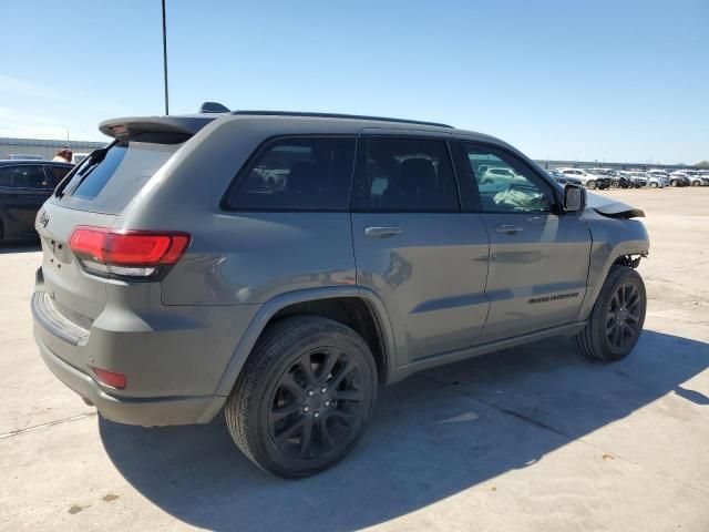 2020 Jeep Grand Cherokee Laredo