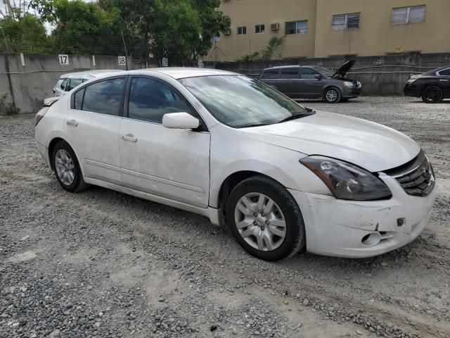 2011 Nissan Altima Base