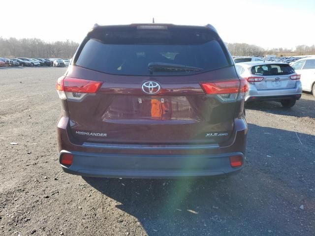 2019 Toyota Highlander SE