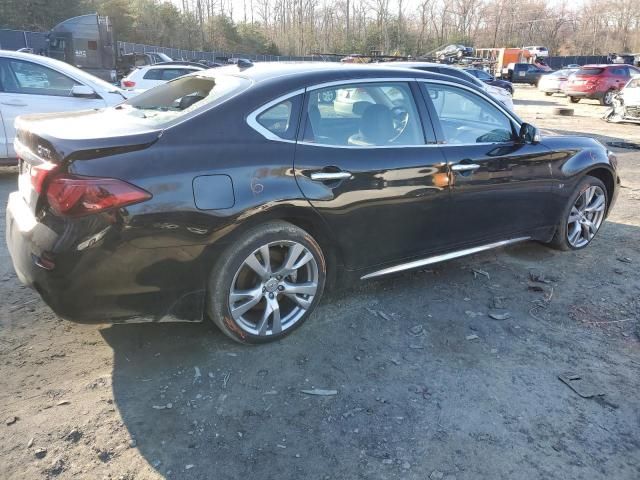 2015 Infiniti Q70 3.7