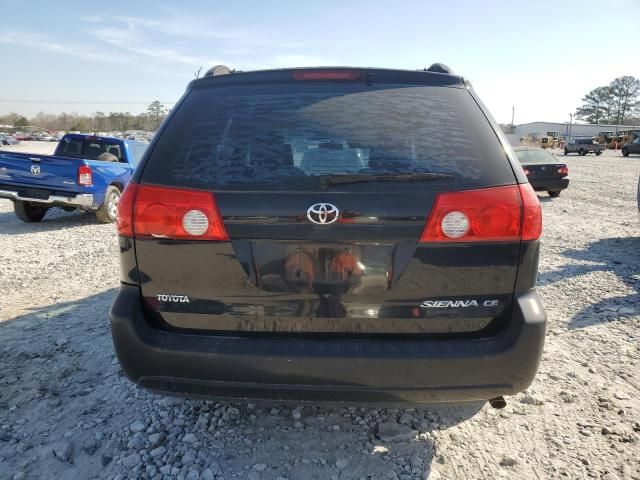 2009 Toyota Sienna CE