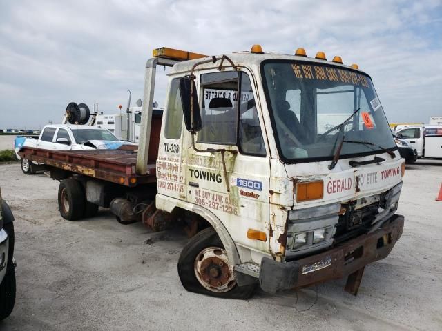 1987 Nissan Diesel CLA83