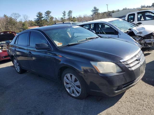 2005 Toyota Avalon XL