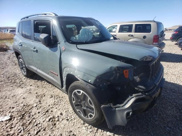 2016 Jeep Renegade Trailhawk