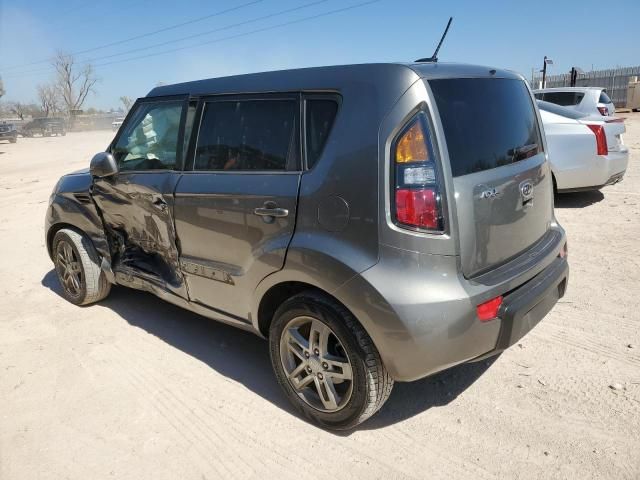 2011 KIA Soul +