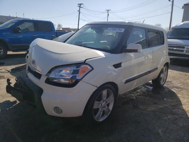 2010 KIA Soul +