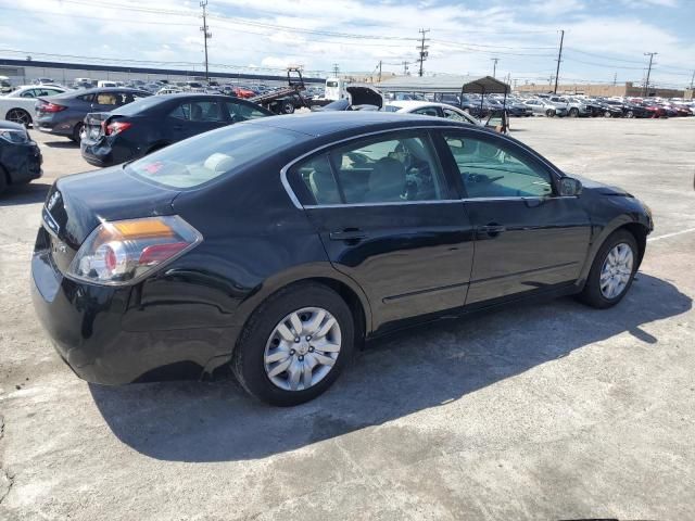 2010 Nissan Altima Base