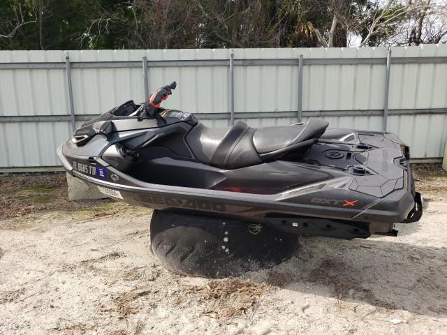 2022 Seadoo RXT300