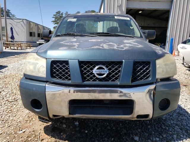 2004 Nissan Titan XE