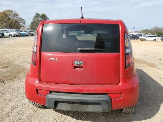 2011 KIA Soul +